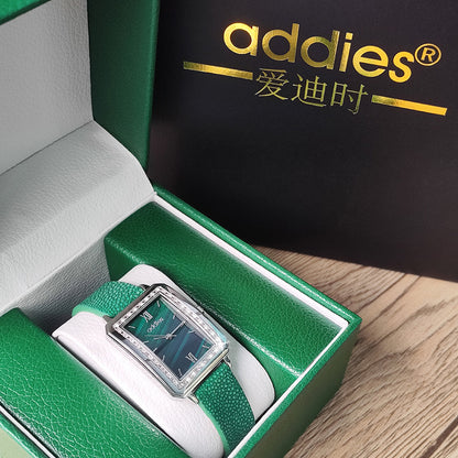 Luxury Green Square Dial Women’s Watch Gift Set – Premium Quartz Designer Timepiece