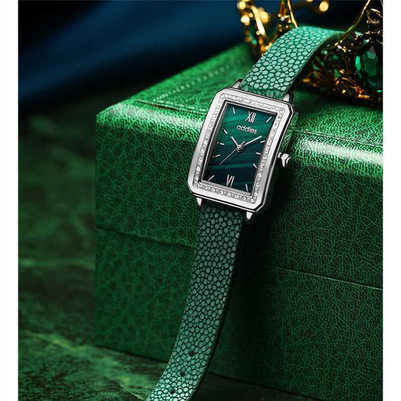 Luxury Green Square Dial Women’s Watch Gift Set – Premium Quartz Designer Timepiece